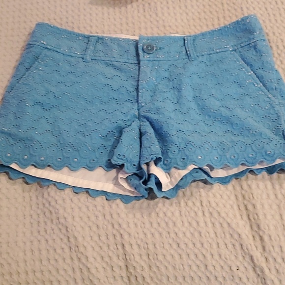 Lilly Pulitzer Pants - Lilly Pulitzer Walsh Short, Blue Size 4 (#25)